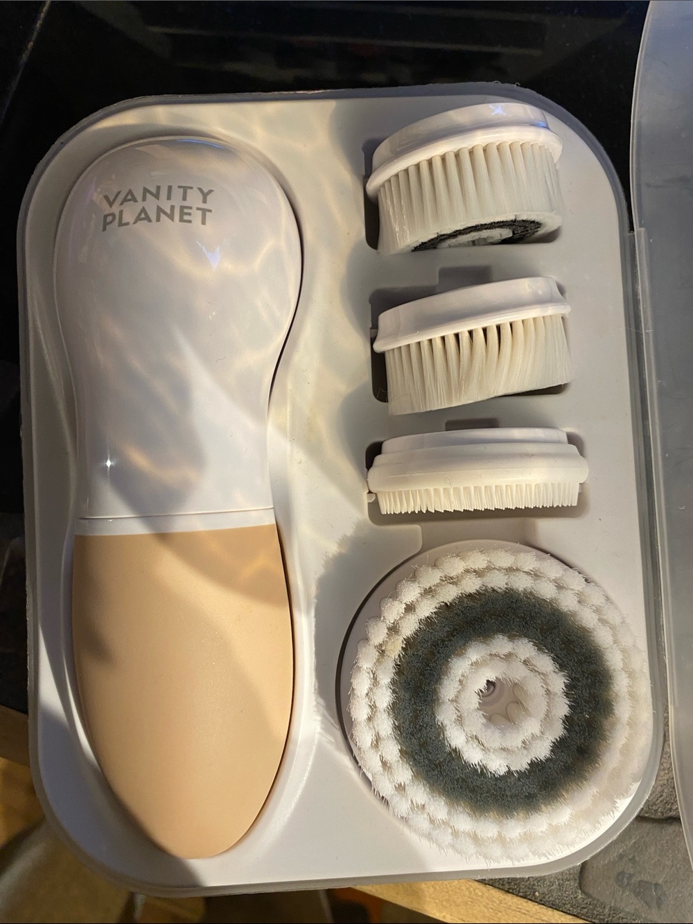 Vanity Planet Facial Cleansing Brush - White & Beige